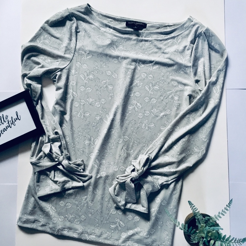 💝Banana Republic Floral Top